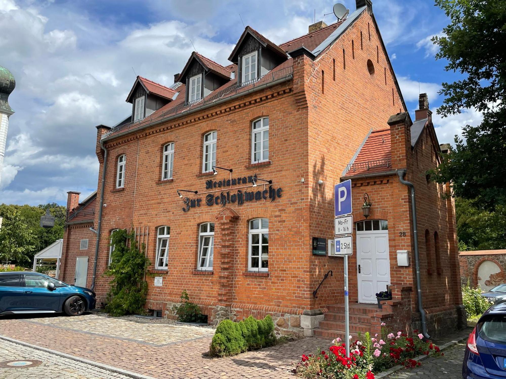 Appartments Zur Schlosswache Delitzsch Zewnętrze zdjęcie